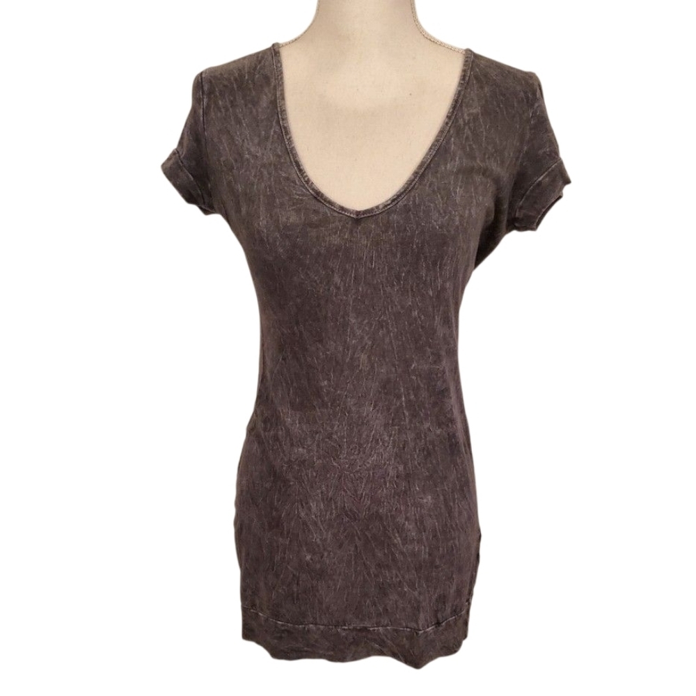 Ruby Charcoal Gray Mineral Wash Cutout Back Studded Tee V-neck Top Size L